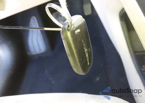 2015 Chrysler 200 Limited из США, поврежденный, VIN 1C3CCCAB3FN600033